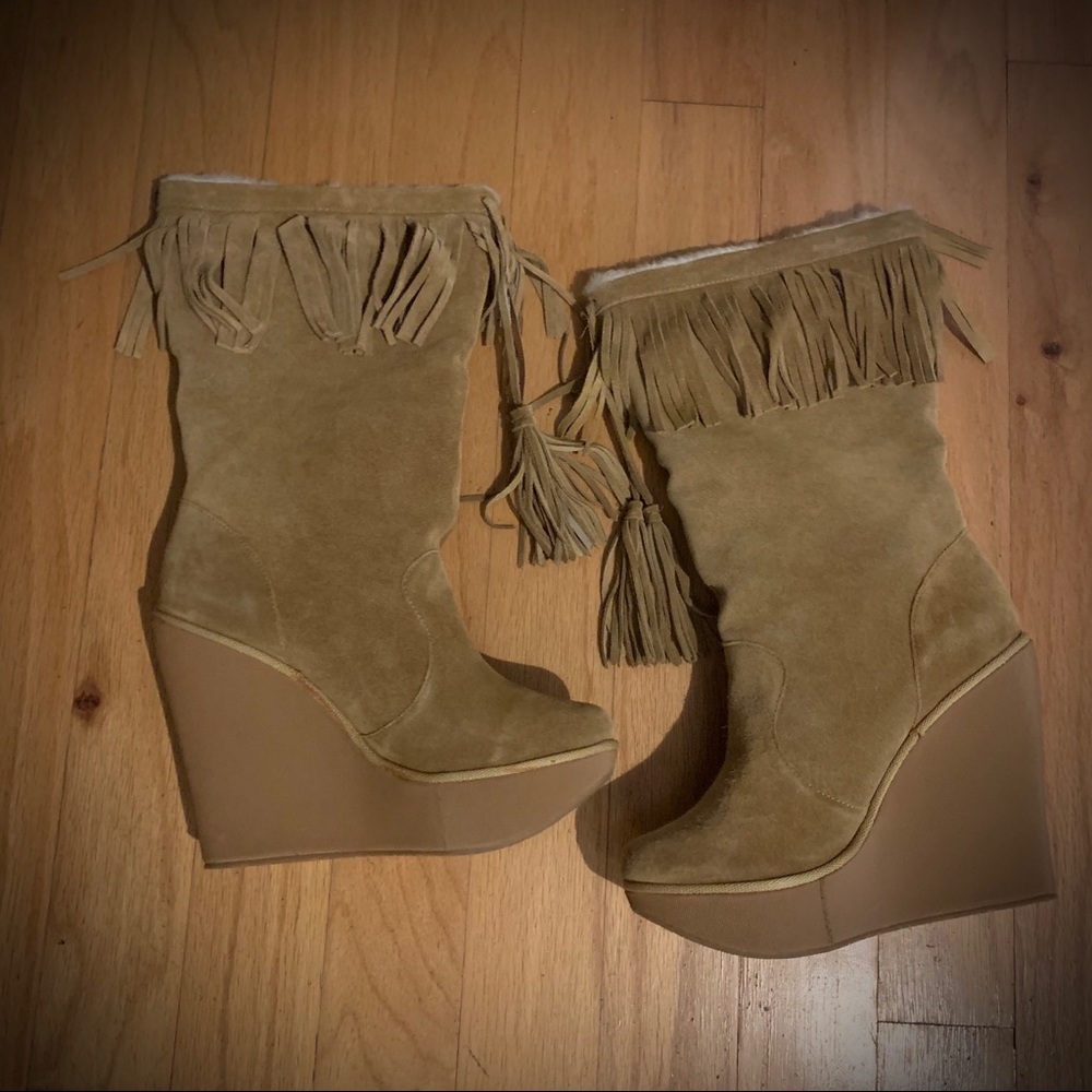 Jessica Simpson boots HOT! Like new with box - Picture 2 of 8